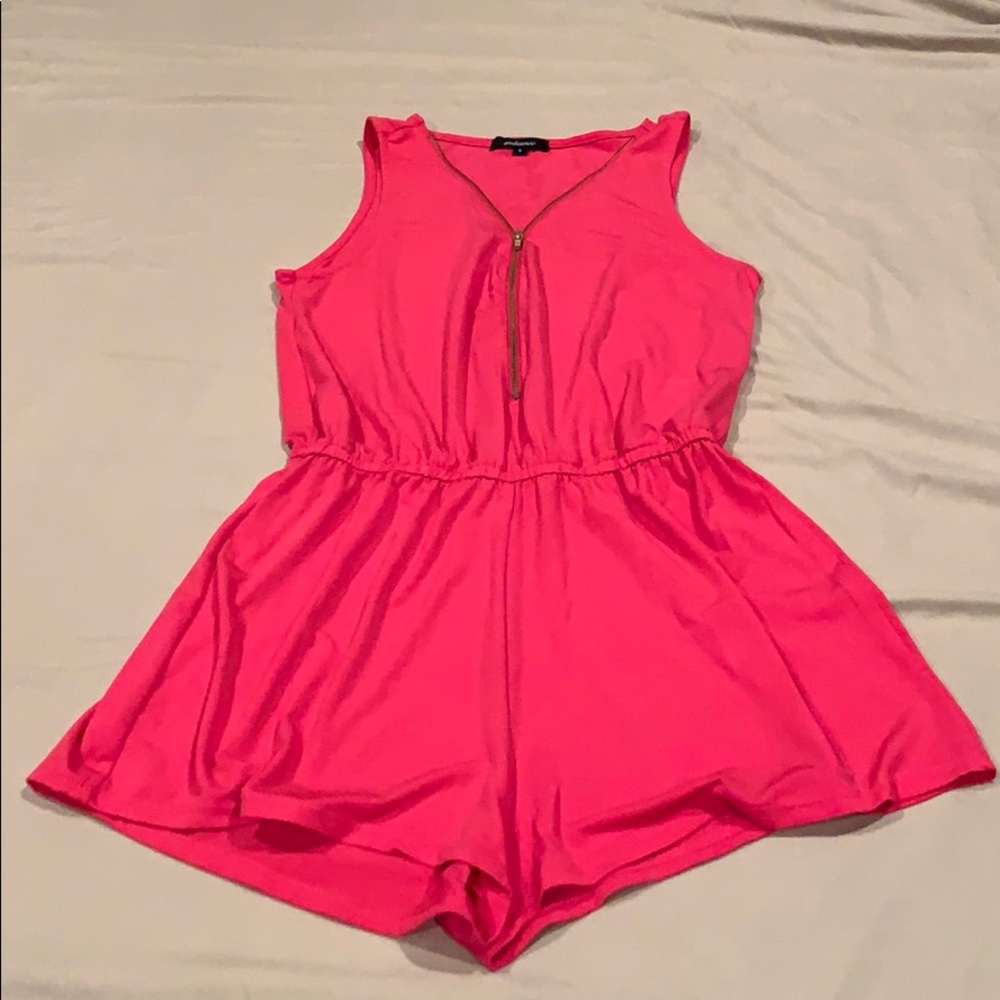 Short jumpsuit